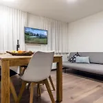 Apartment Blau